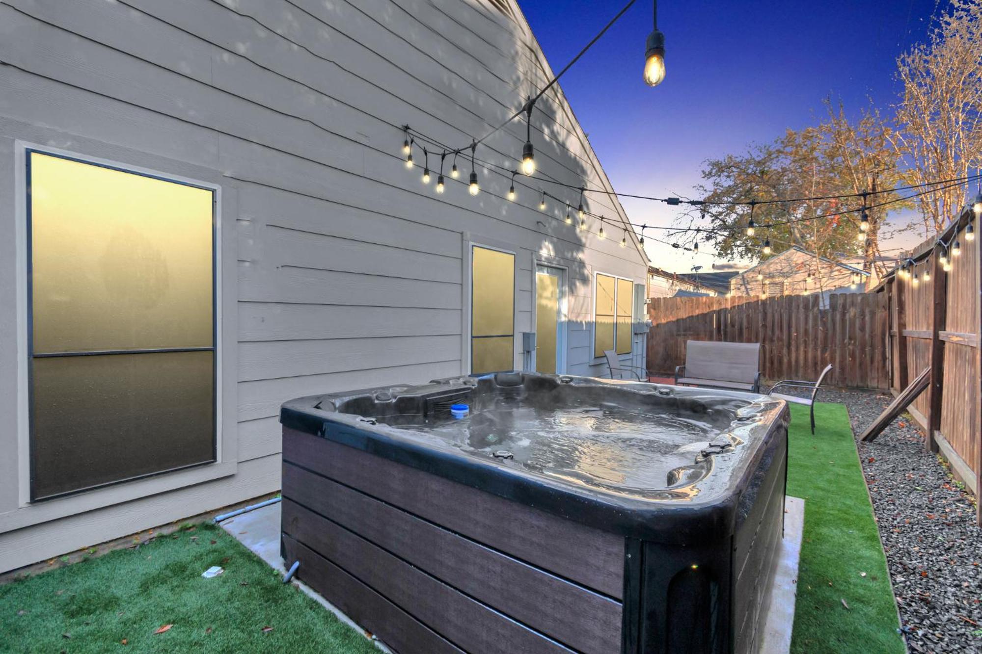 1976 Accessiblegem Jacuzzi Sleep13 Chinatown 20Mins Dt Vila Houston Exterior foto