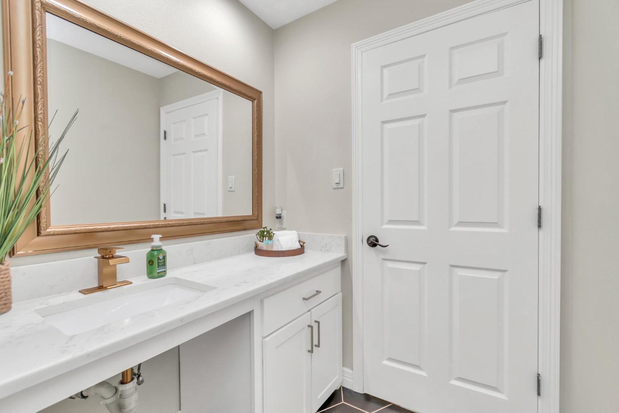 1976 Accessiblegem Jacuzzi Sleep13 Chinatown 20Mins Dt Vila Houston Exterior foto